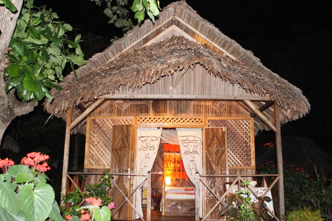 Le Zahir De L'Ile - Iranja Villa Nosy-Be Exterior foto
